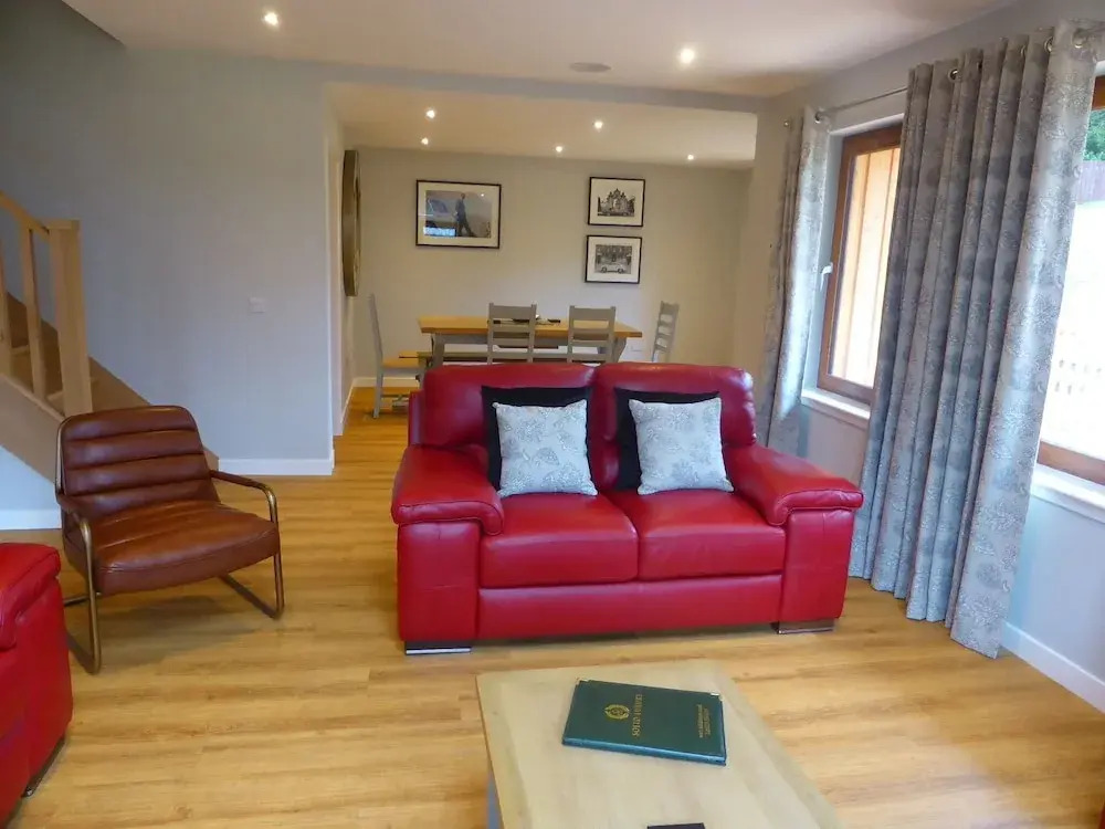 Primrose Lodge 4 with Hot Tub (H 2014) 57499
