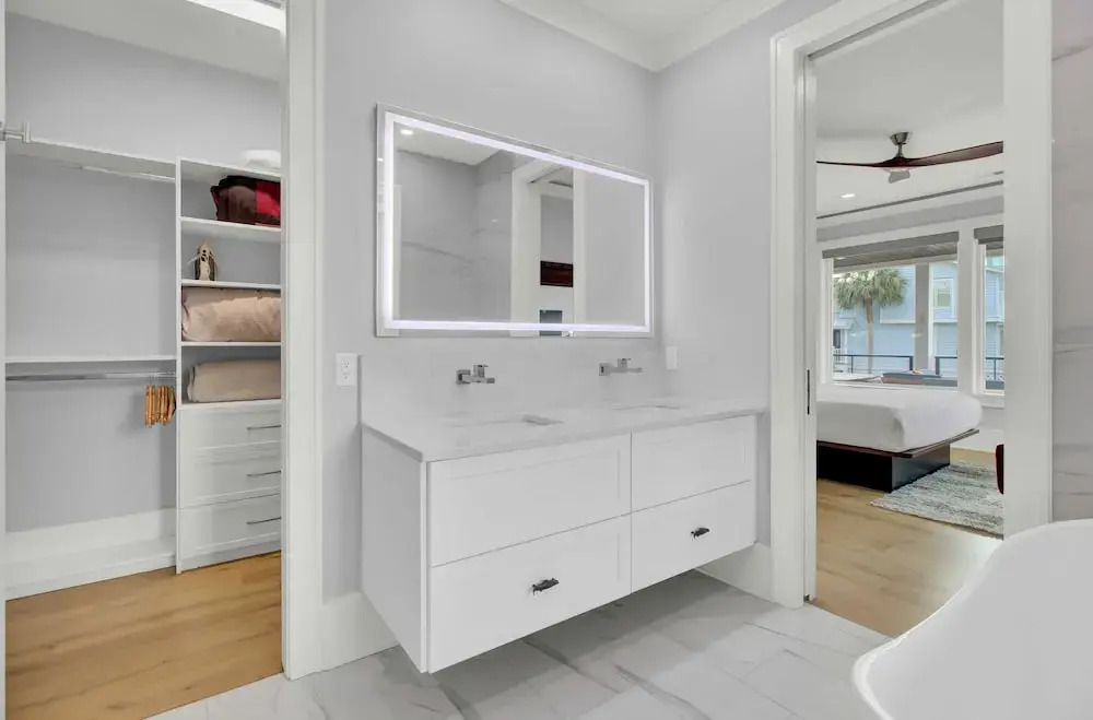 7 Beachwood East by Avantstay Ocean Views, Hot Tub, 7bdr
