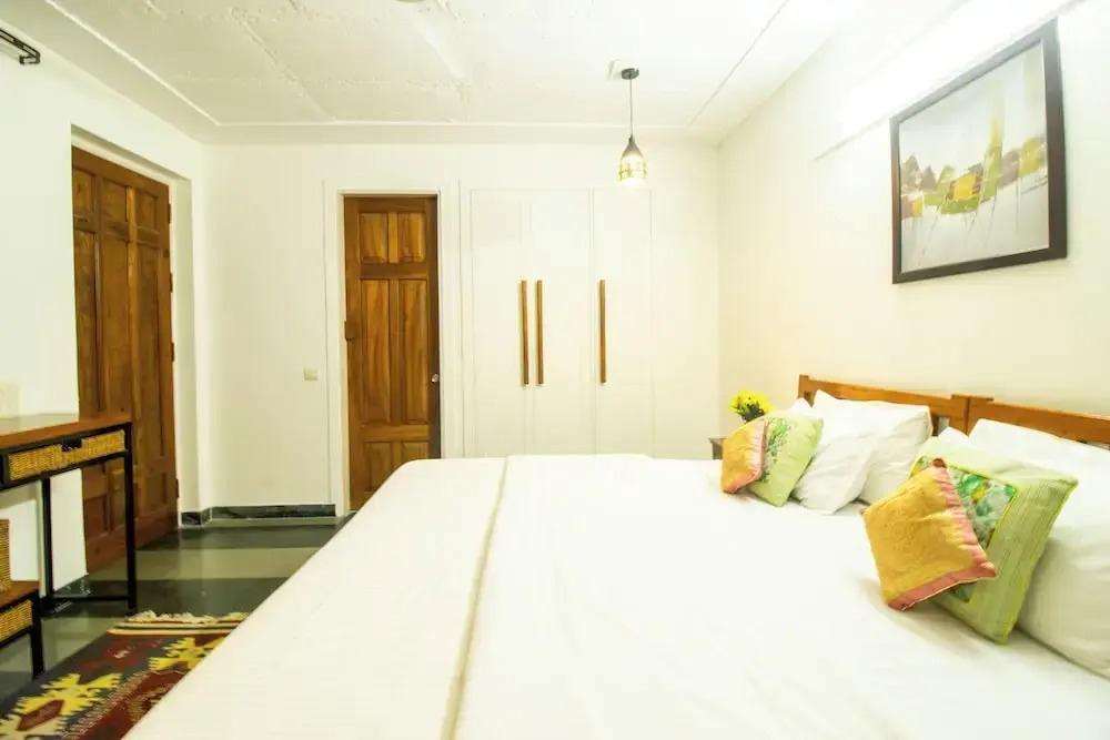Opulent Antique 6BR Independent Villa in Gurugram