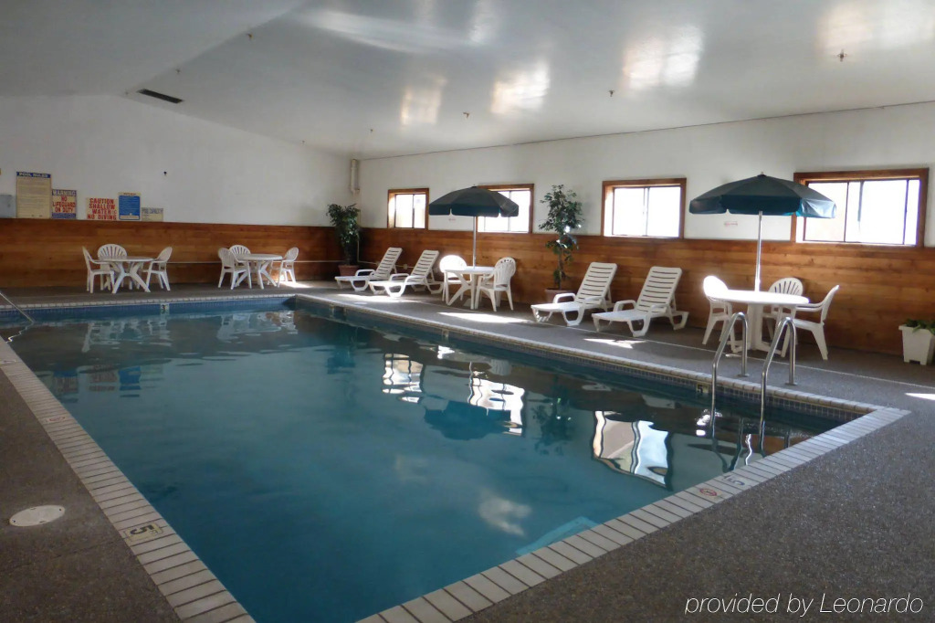 Super 8 Roseville Mpls St Paul Area