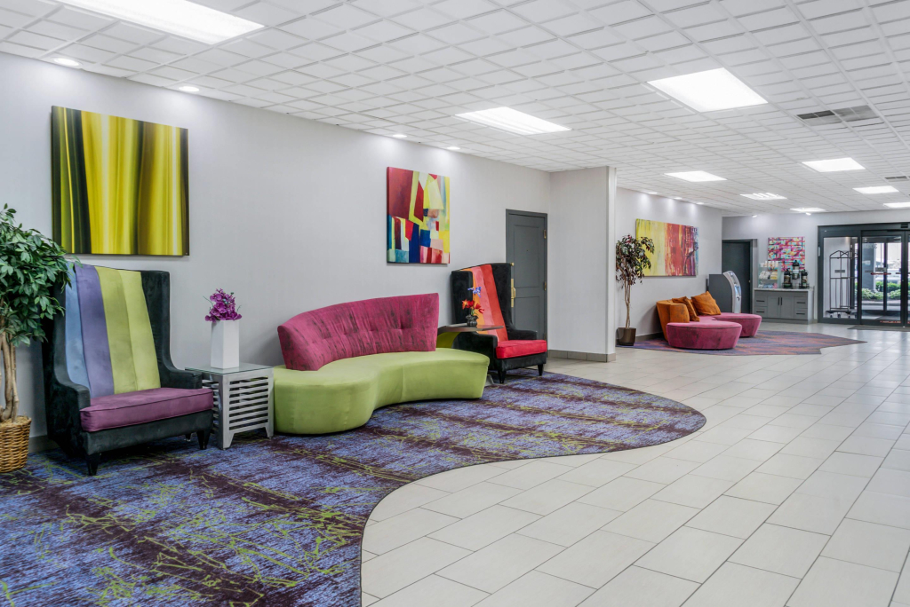 Quality Inn and Suites Livonia