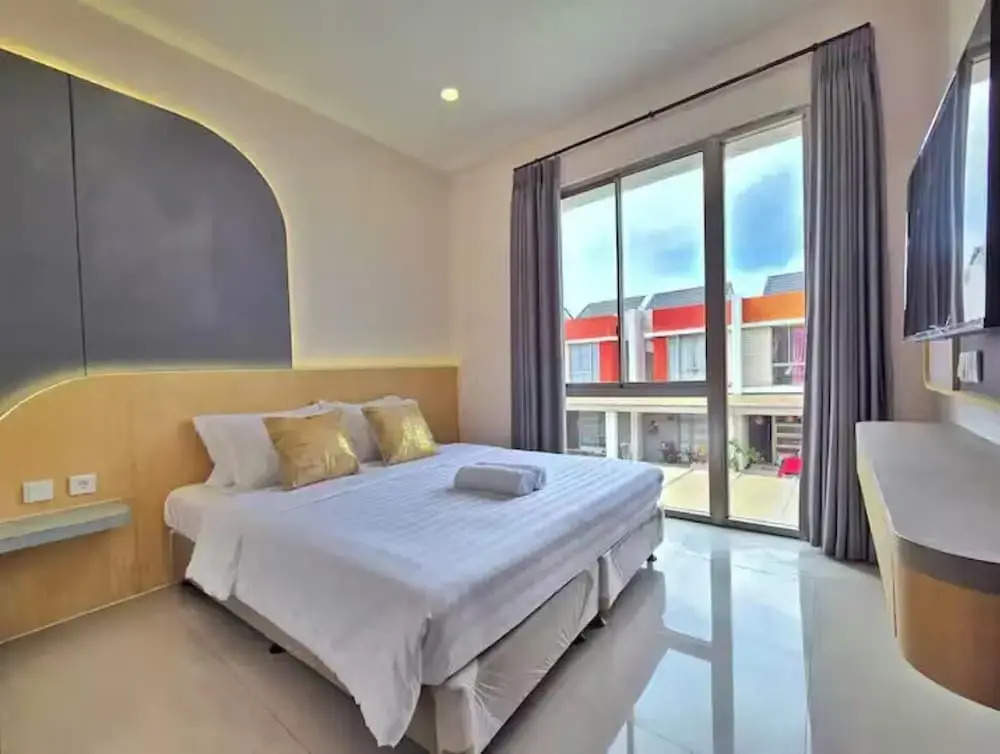 Laurel By SanLiving - 2BR - PIK2