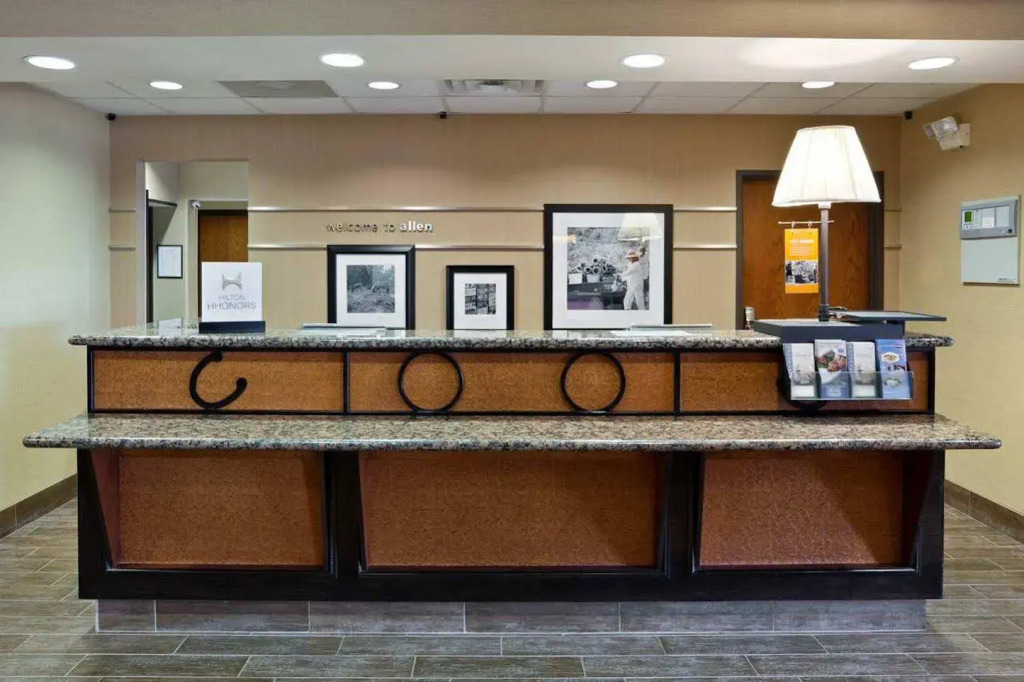 Hampton Inn & Suites Dallas-Allen