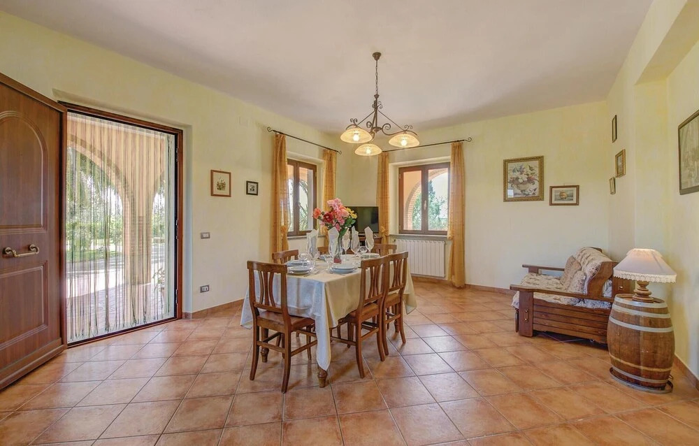 Beautiful Apartment in Cecina LI With 2 Bedrooms