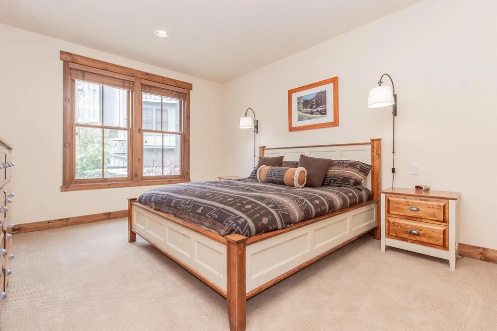Snowcreek VI- The Lodges- # 1125
