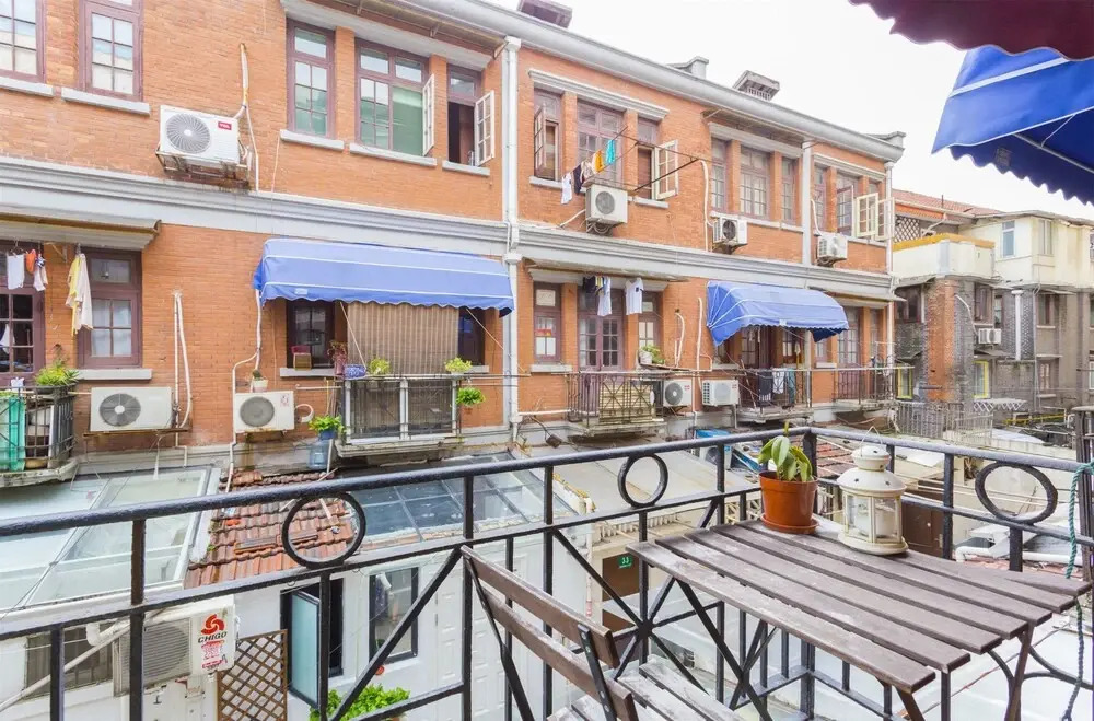 Cozy Apartment Best Location 202