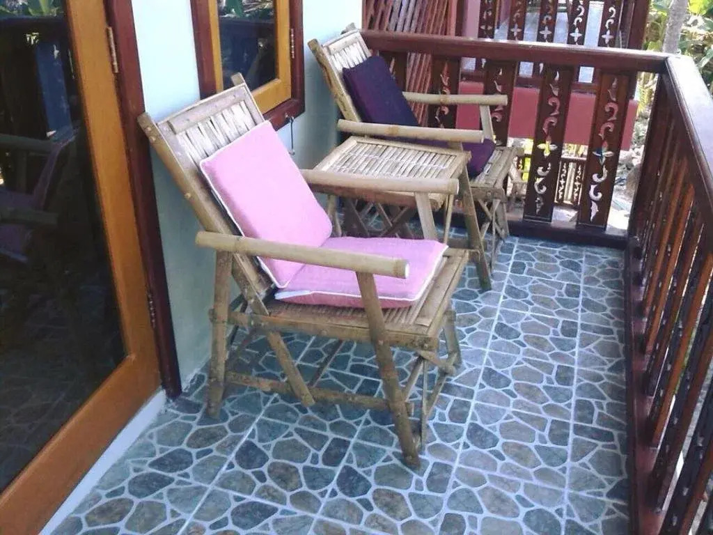Famous Hotel Ngapali