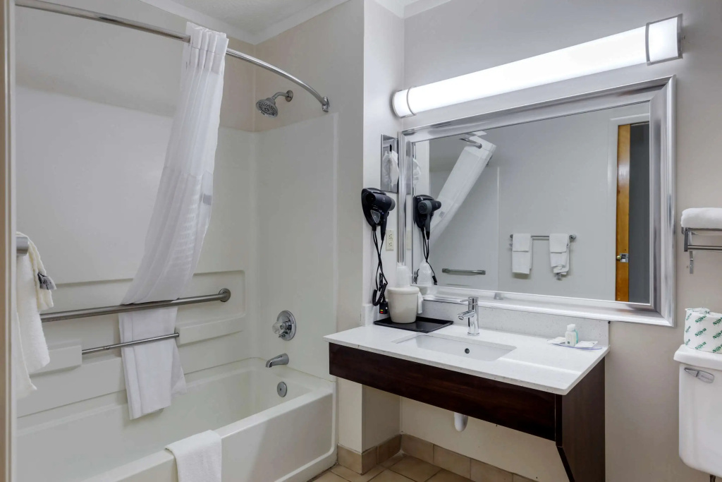 Quality Inn - Roxboro South