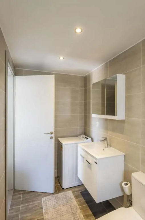 Kayzo Luxury Apartment With Pool