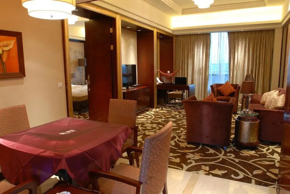 Sichuan International Tennis Hotel