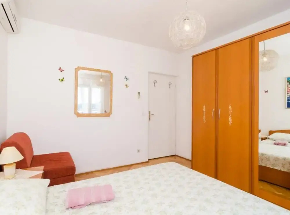 Ivo Guest House