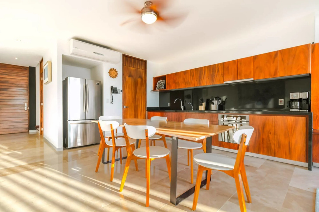 3BR Modern Penthouse Own Rooftop Pool Min to Beach