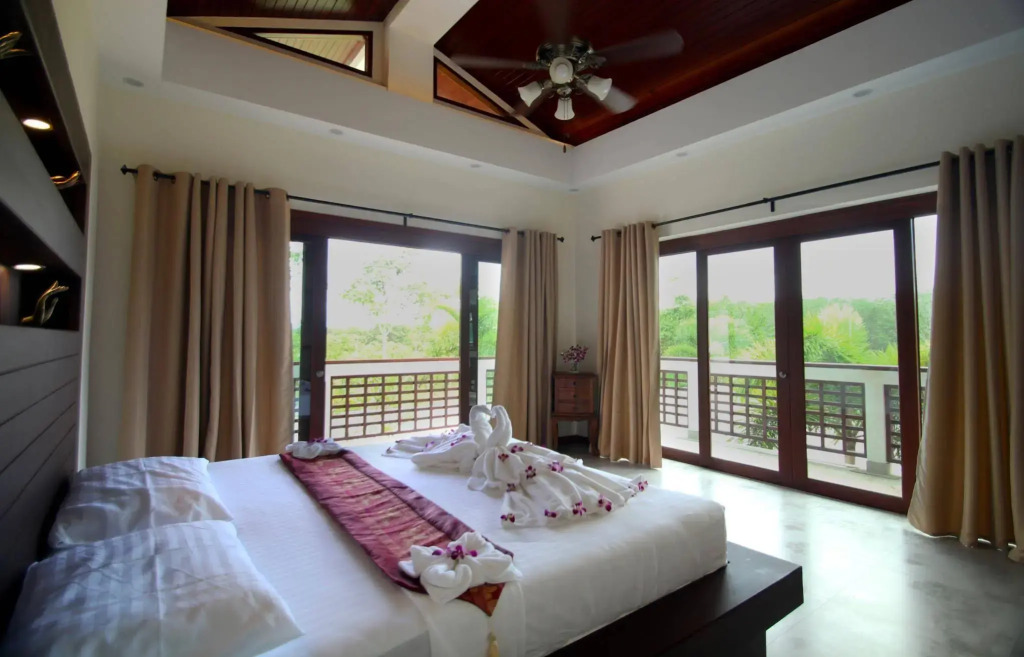 Infinity Pool Villa
