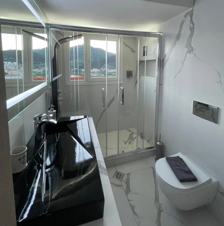 Panoramic suite