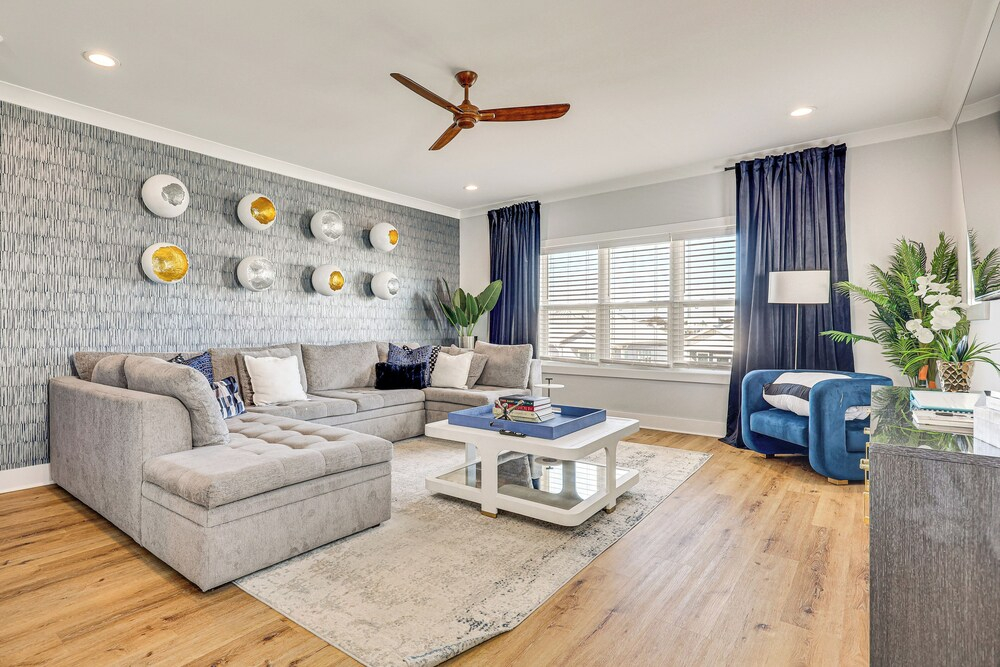 Sun, Surf & Group Fun in Carolina Beach! Luxe Home