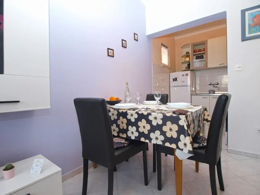 Apartment 1639