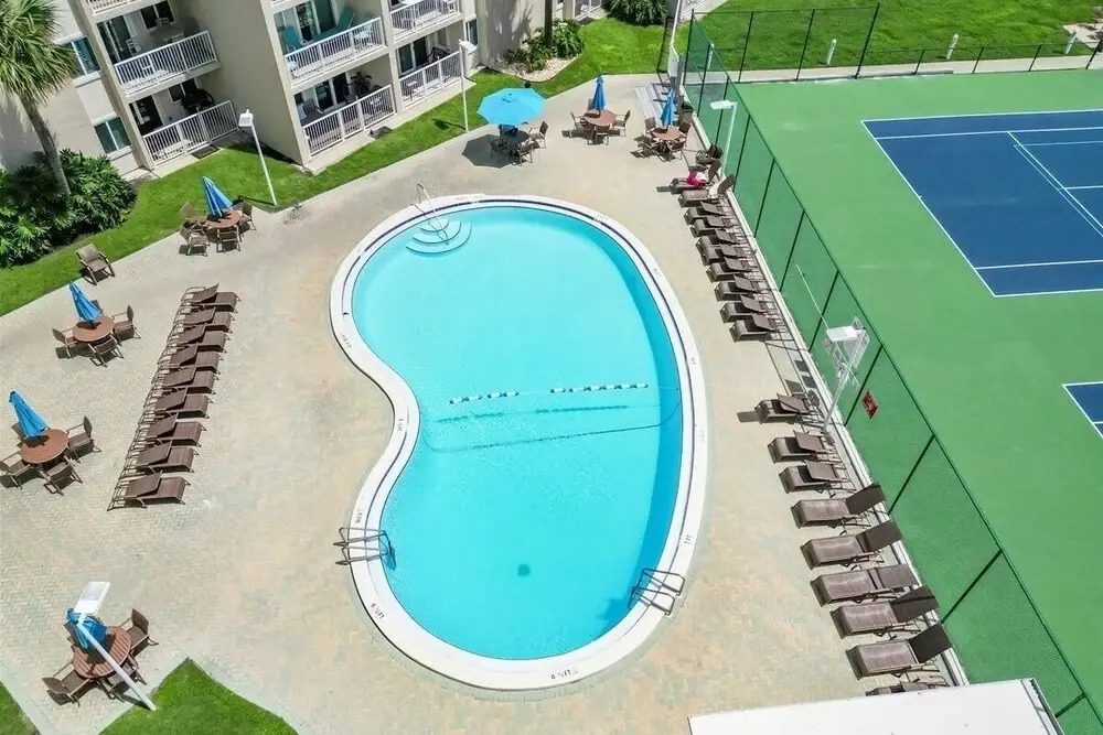 Holiday Surf And Racquet Club 608 2 Bedroom Condo by Redawning