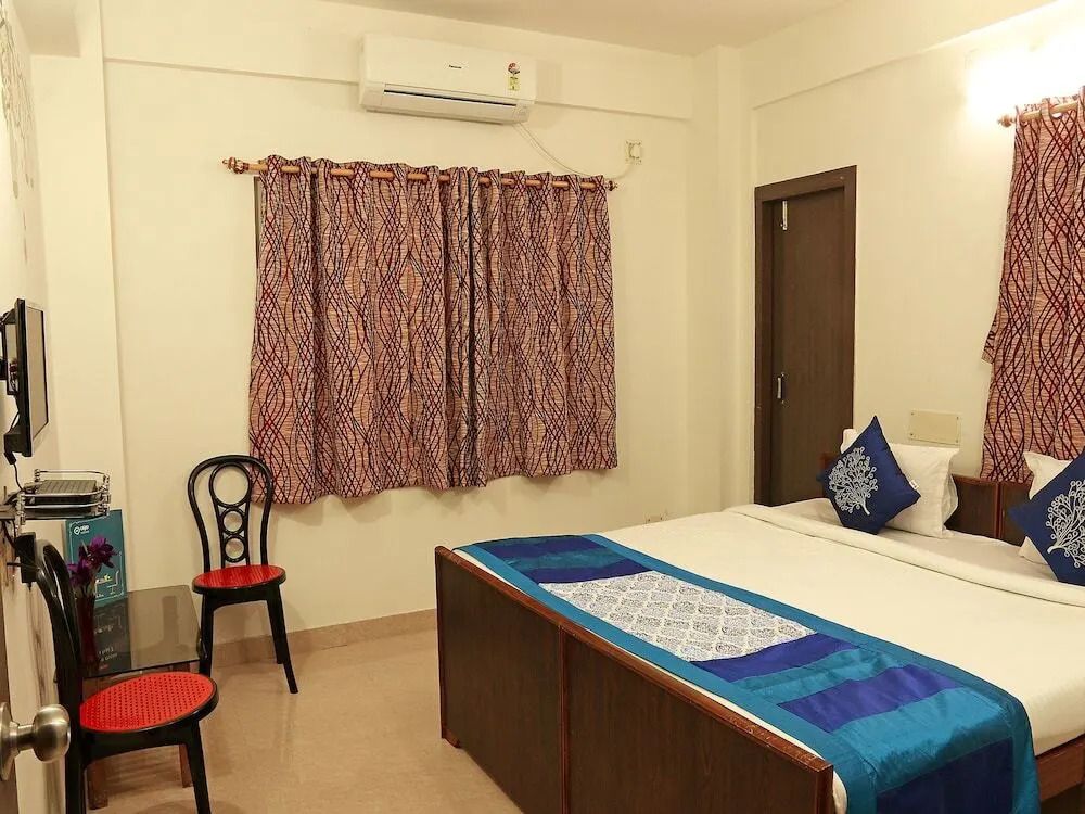 99 Kombo Inn By OYO Rooms