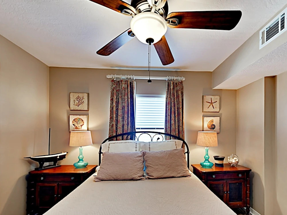 Seaside Beach & Racquet Club 3404