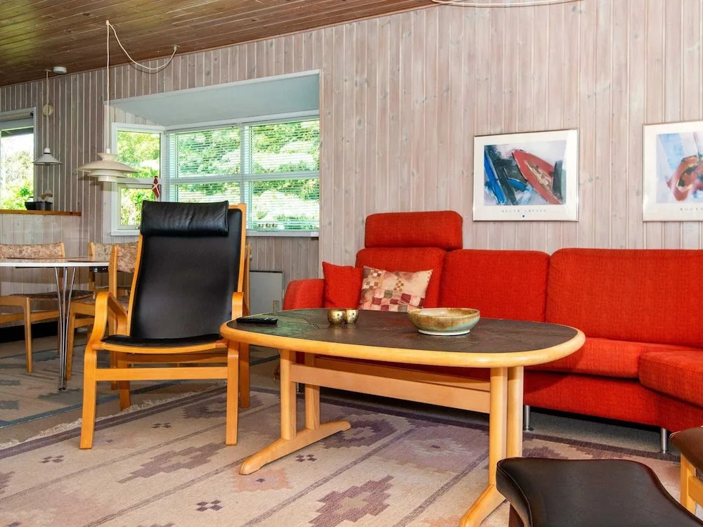 6 Person Holiday Home in Ebeltoft-by Traum
