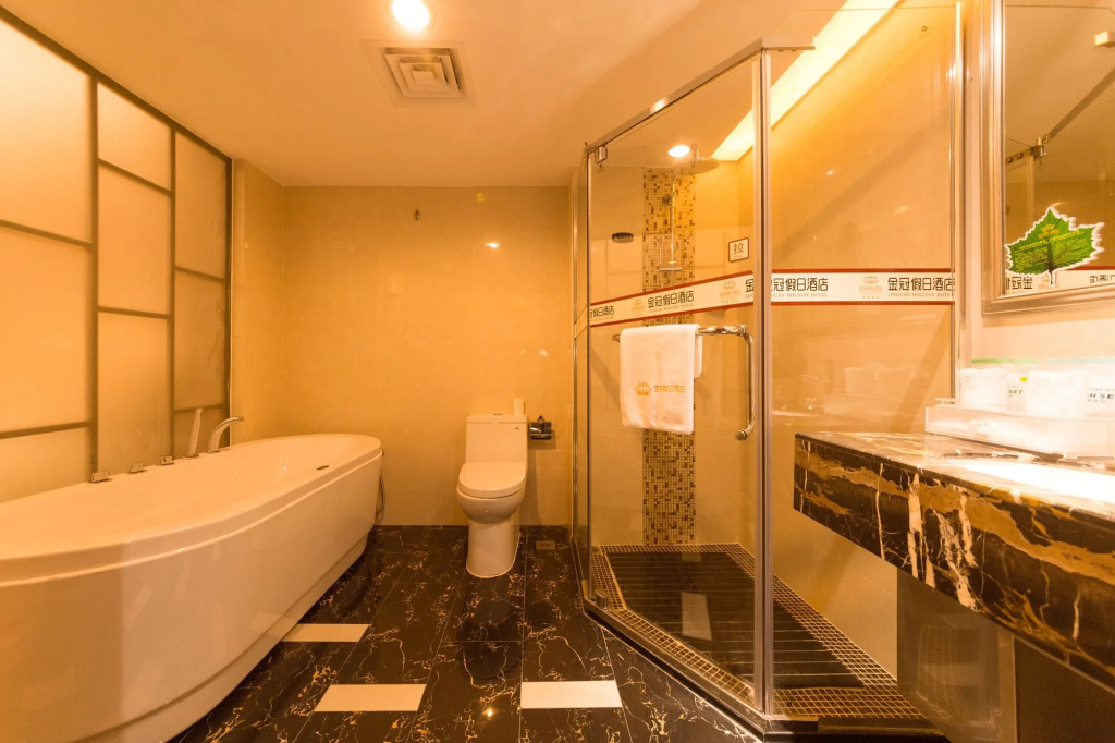 Jinguan Holiday Hotel