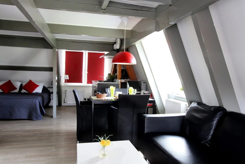 De Zilvermeeuw 2 Person Studio