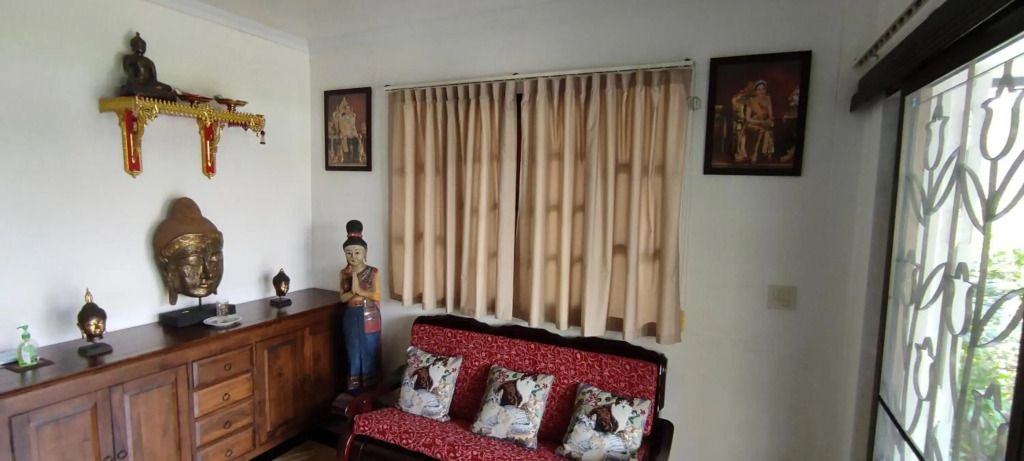 Laguna Villa 2