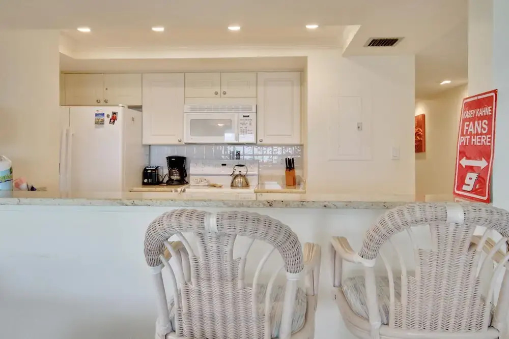 Land's End 7-406 Beach Front - Premier