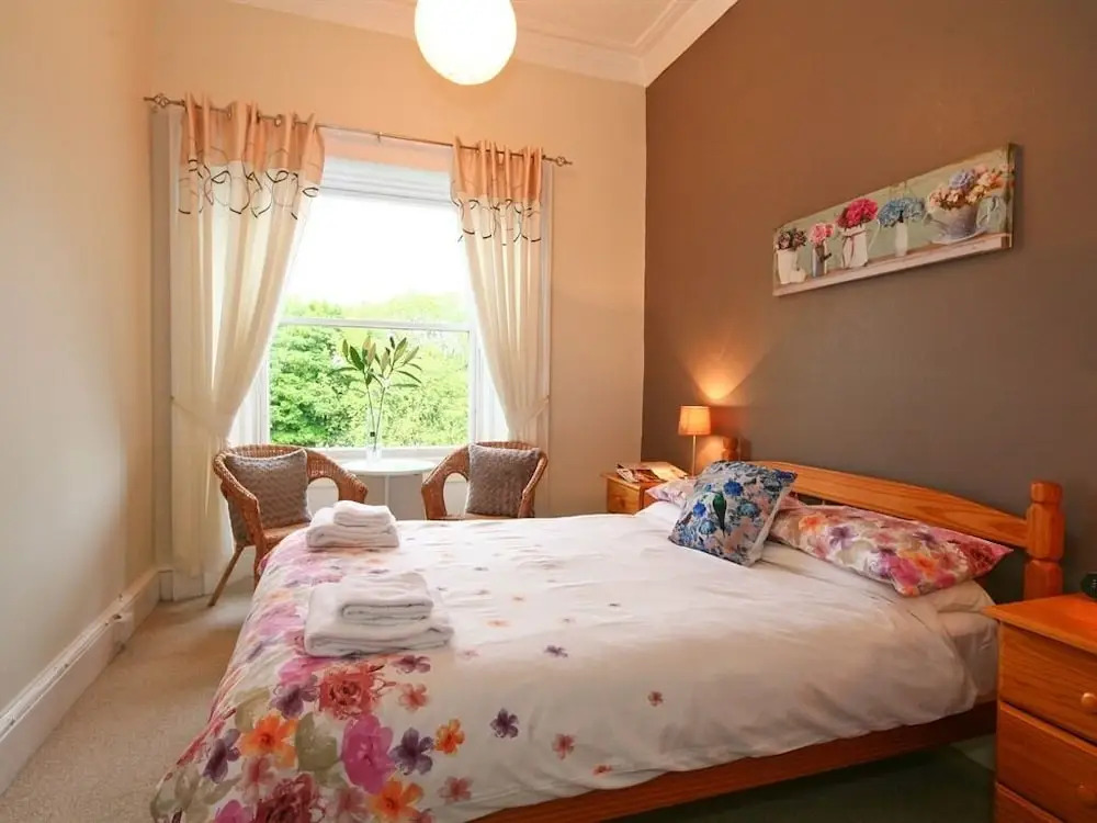 Halcyon Hotel