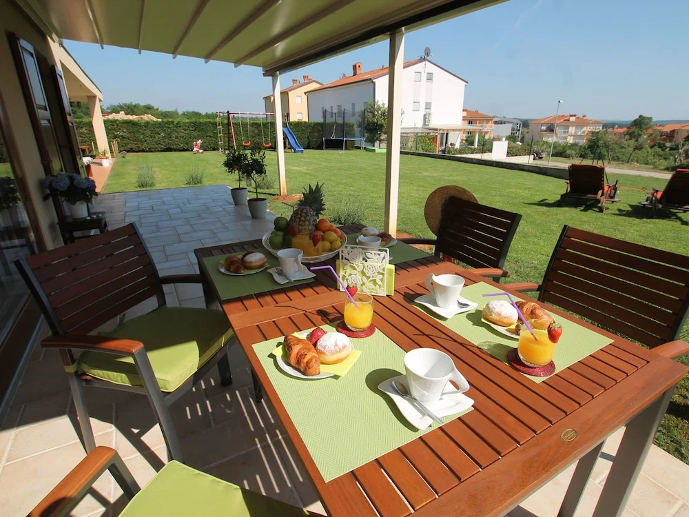 Upscale Holiday Home in Istria With Private Terrace