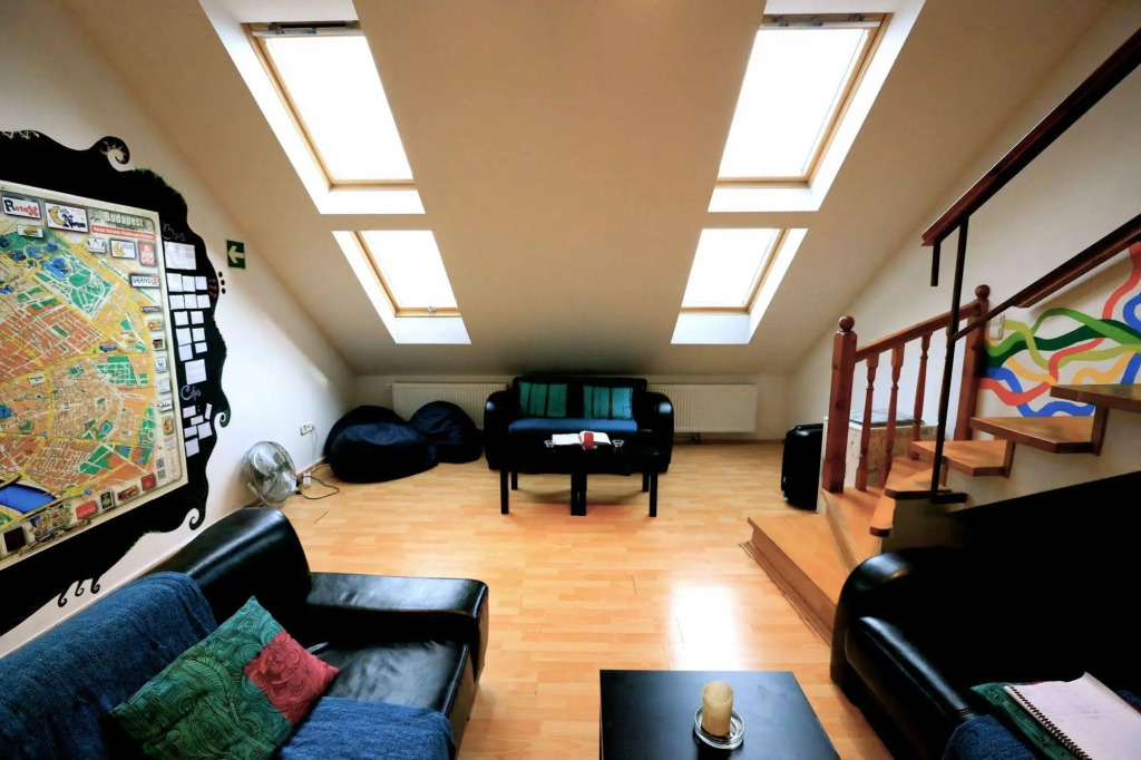 Penthouse Privates Hostel
