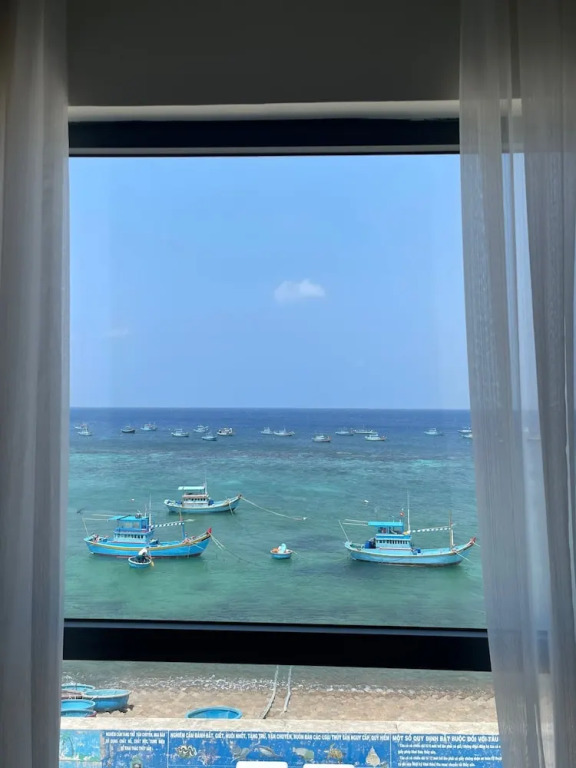 Island Sunset Hotel - Đảo Phú Quý