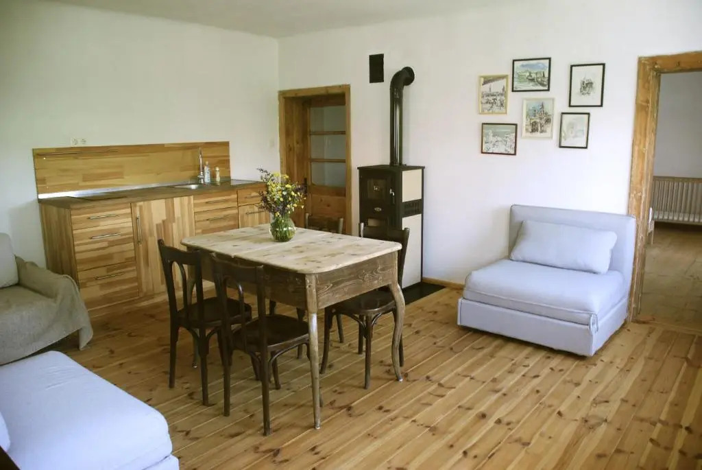 Birdsong Cottage - peaceful country retreat