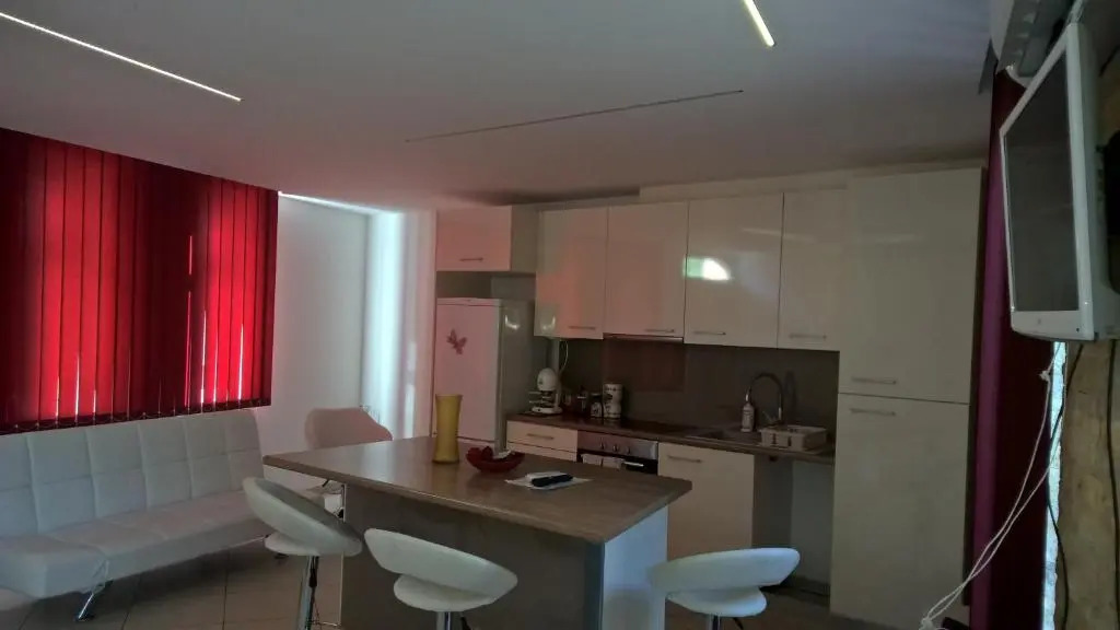 Kazinczy Apartment