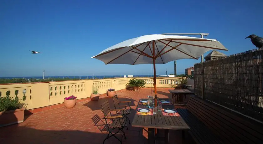 Taulat Apartments