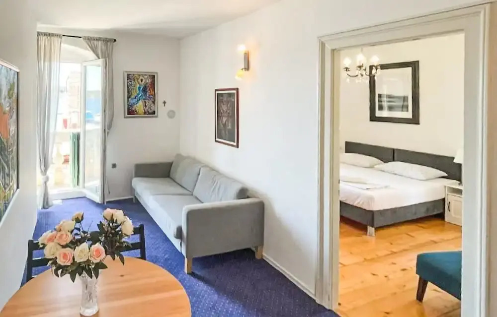 Nice Apartment in Sibenik With Wifi and 3 Bedrooms