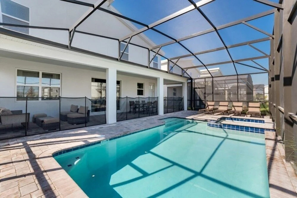 8 Bedroom Villa With Games Room 8 Home by Redawning