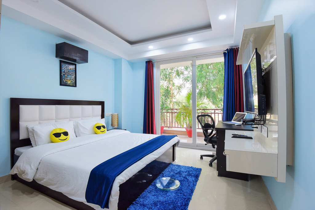 1 Bhk Apt Medanta Hospital Gurugram By Bedchambers