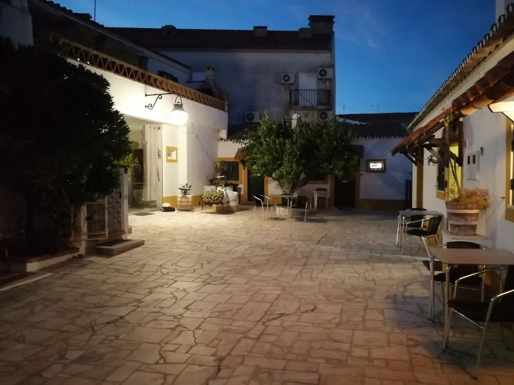 Casa Vitória Guest House