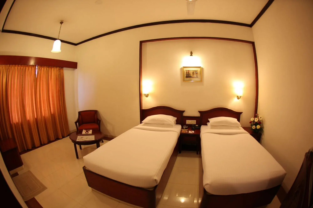 RATHNA RESIDENCY