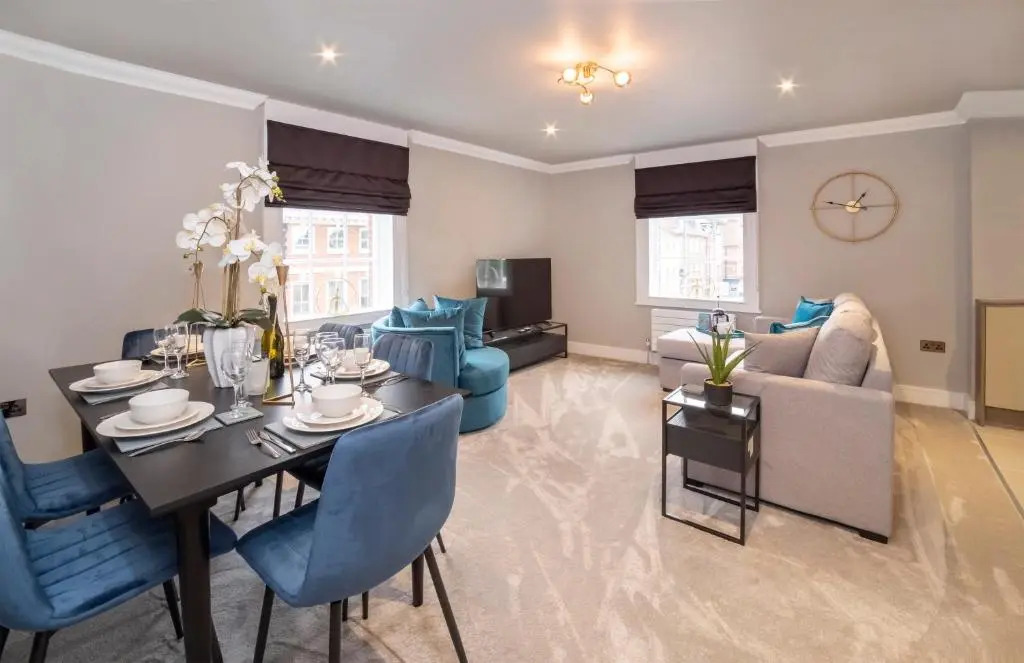Bootham House Luxury apartment 7