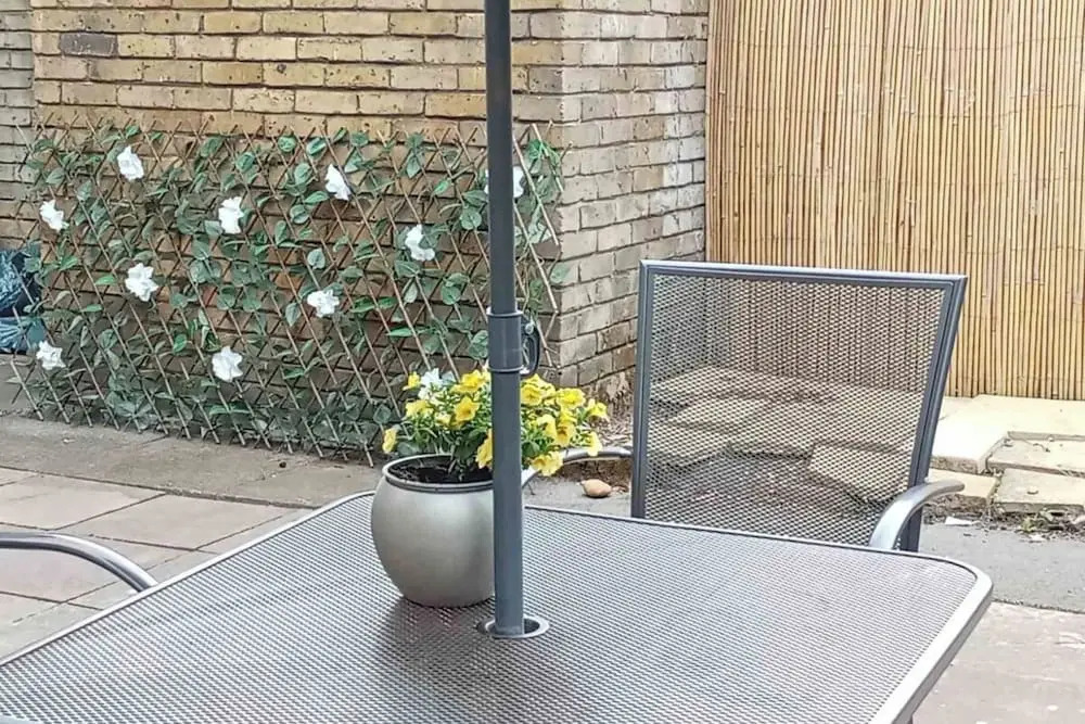Homely 3 Bedroom House With a Garden