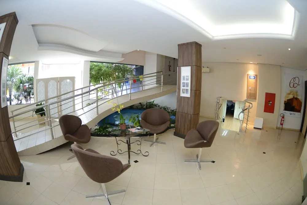 Hotel Center