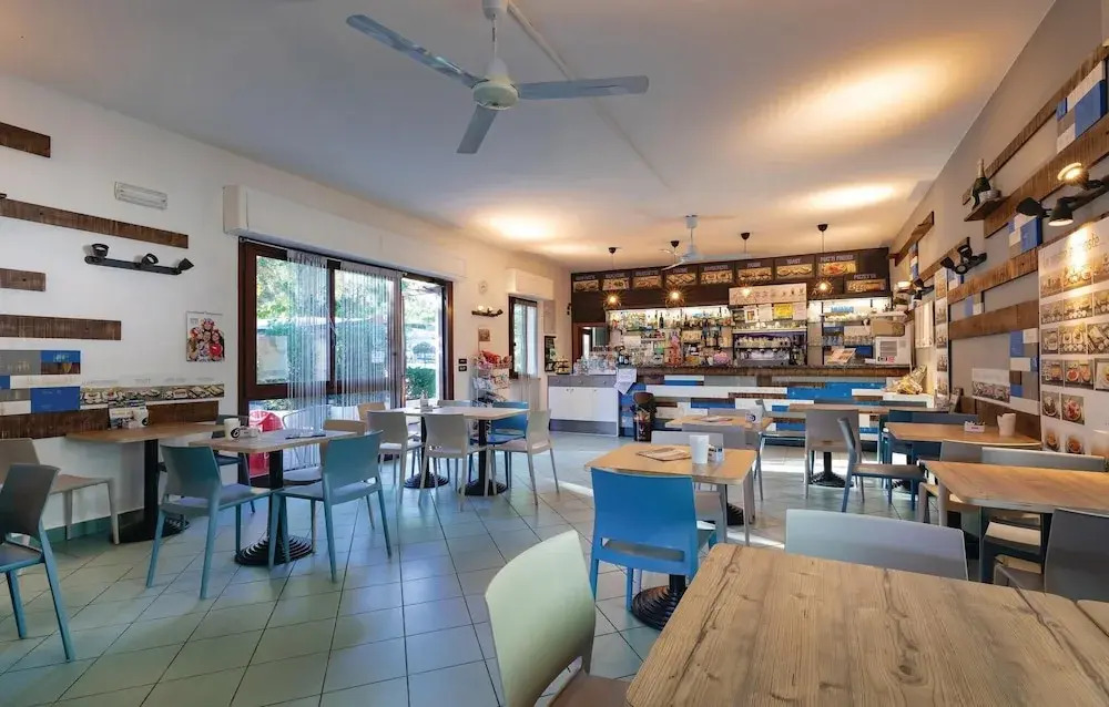 Awesome Apartment in Iseo BS With 2 Bedrooms, Wifi and Outdoor Swimming Pool