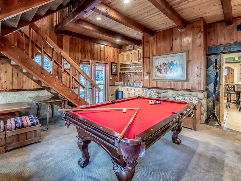 River Bend Lodge - Five Bedroom Cabin