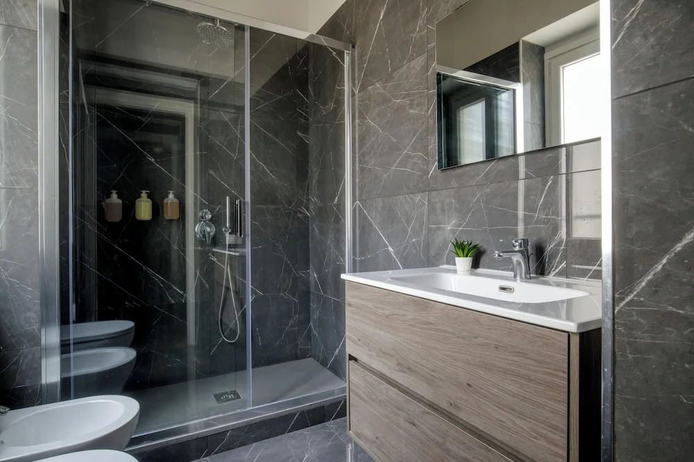 Signature Rooms by Hannah Hotels Collection
