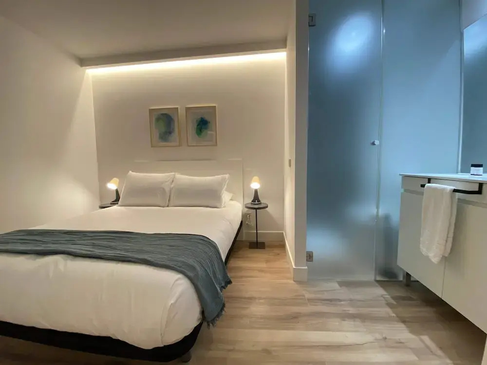 w Majestic 2BR at Palacio Real