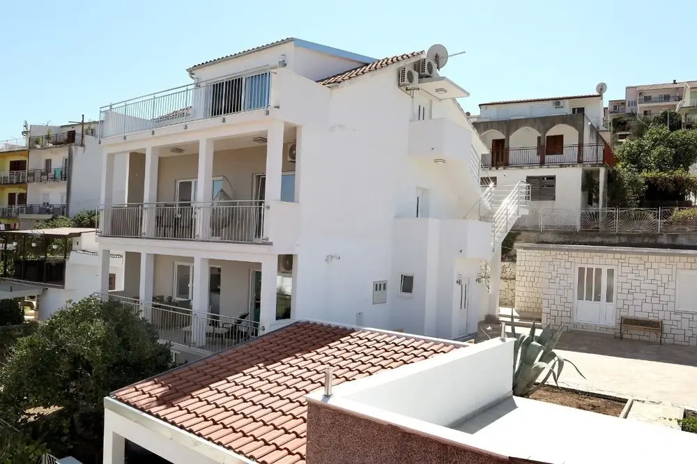 Vidosava - 100m From sea - A2