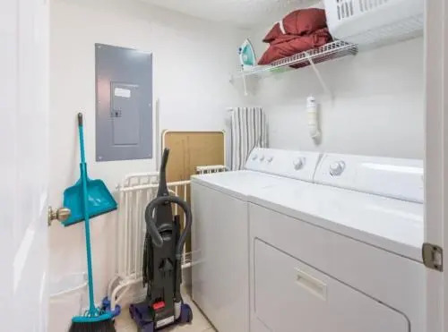 8407 Crystal Cove Loop