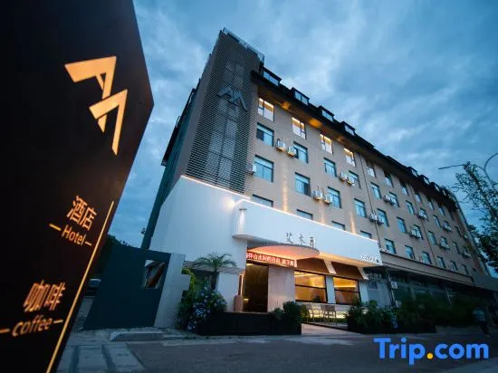 Rooftop Aimu Hotel